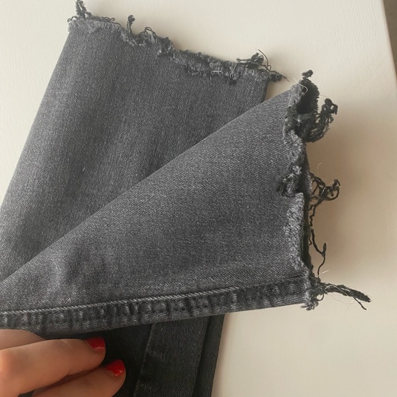 Zara High Waisted Distressed Jeans, Size 4 - Picture 6 of 7